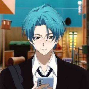 Meet your Posher, Fergie